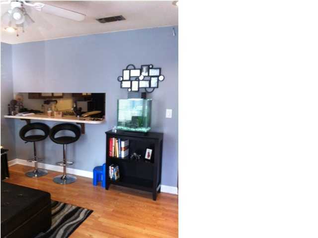 ROBSTON T/H - Residential