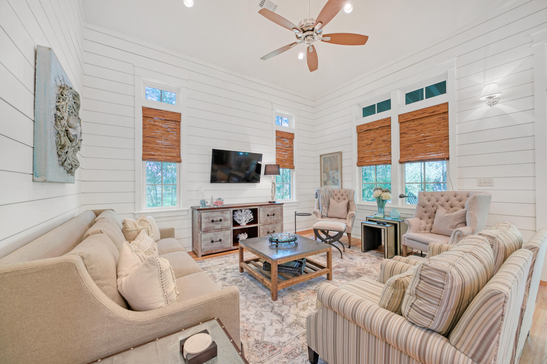 THE HAMMOCKS OF SEAGROVE - Residential