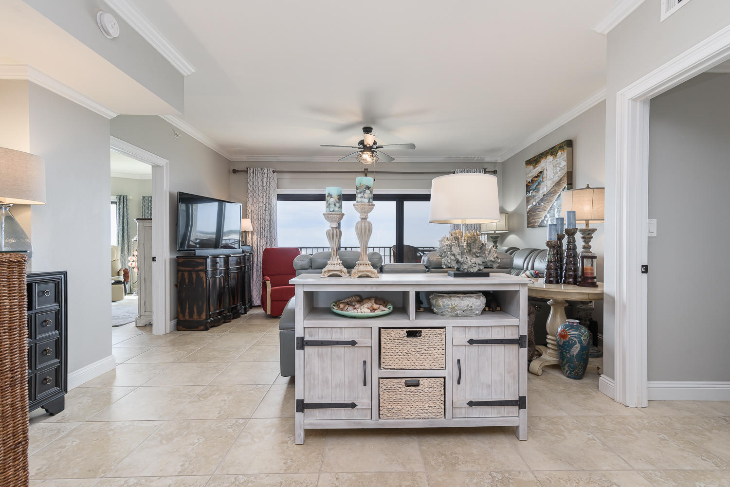 WATERVIEW TOWERS YACHT CLUB - Residential