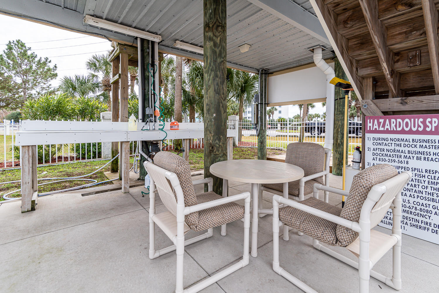 WATERVIEW TOWERS YACHT CLUB - Residential