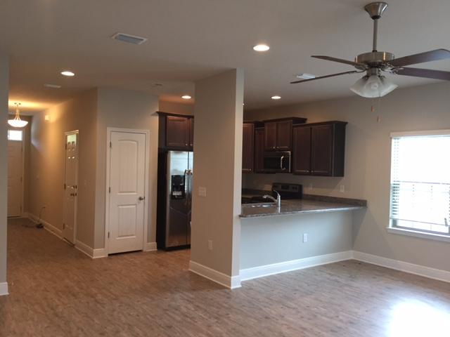 RESERVE POINTE - Residential Lease