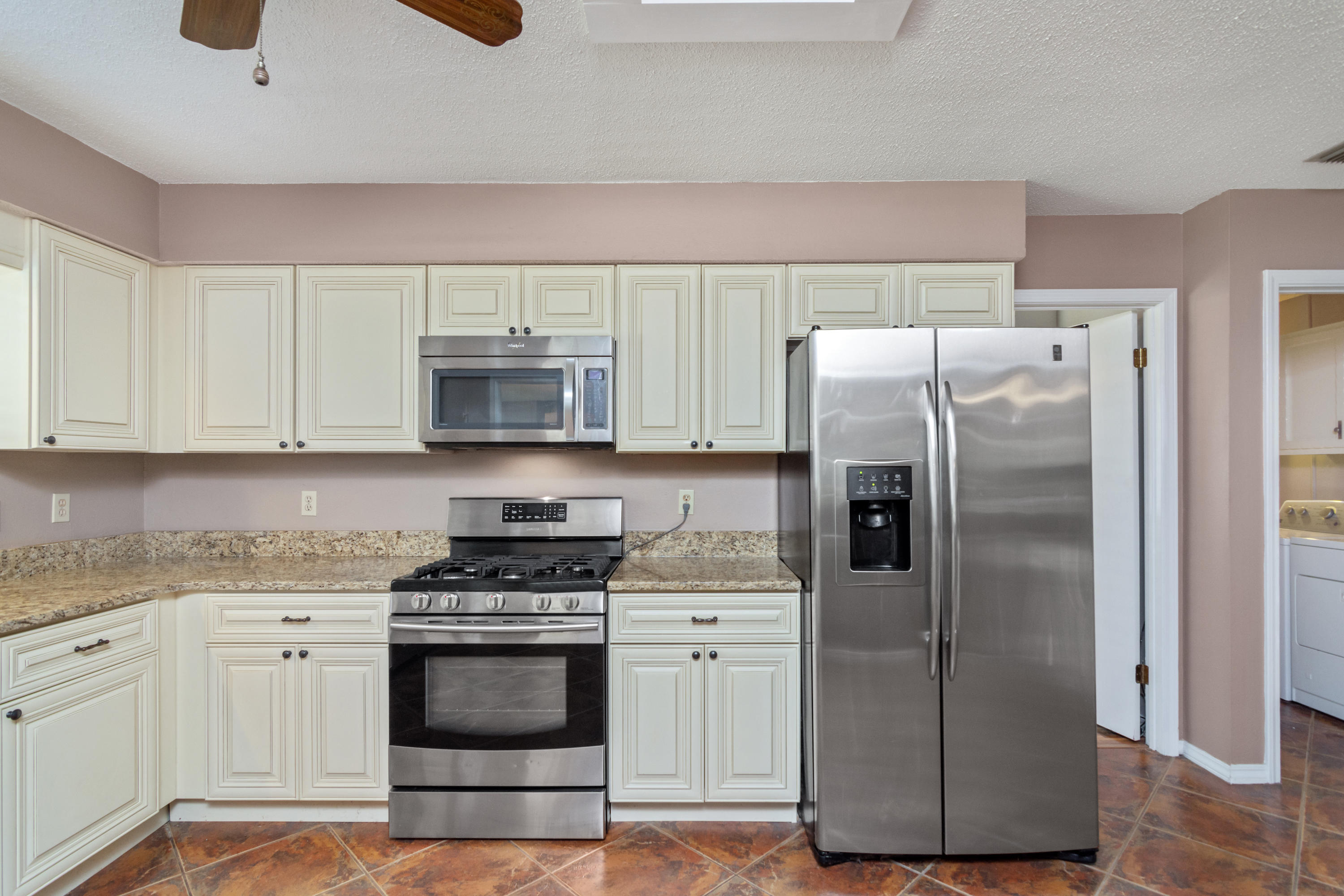 PINEWOOD ESTATES 2 - Residential