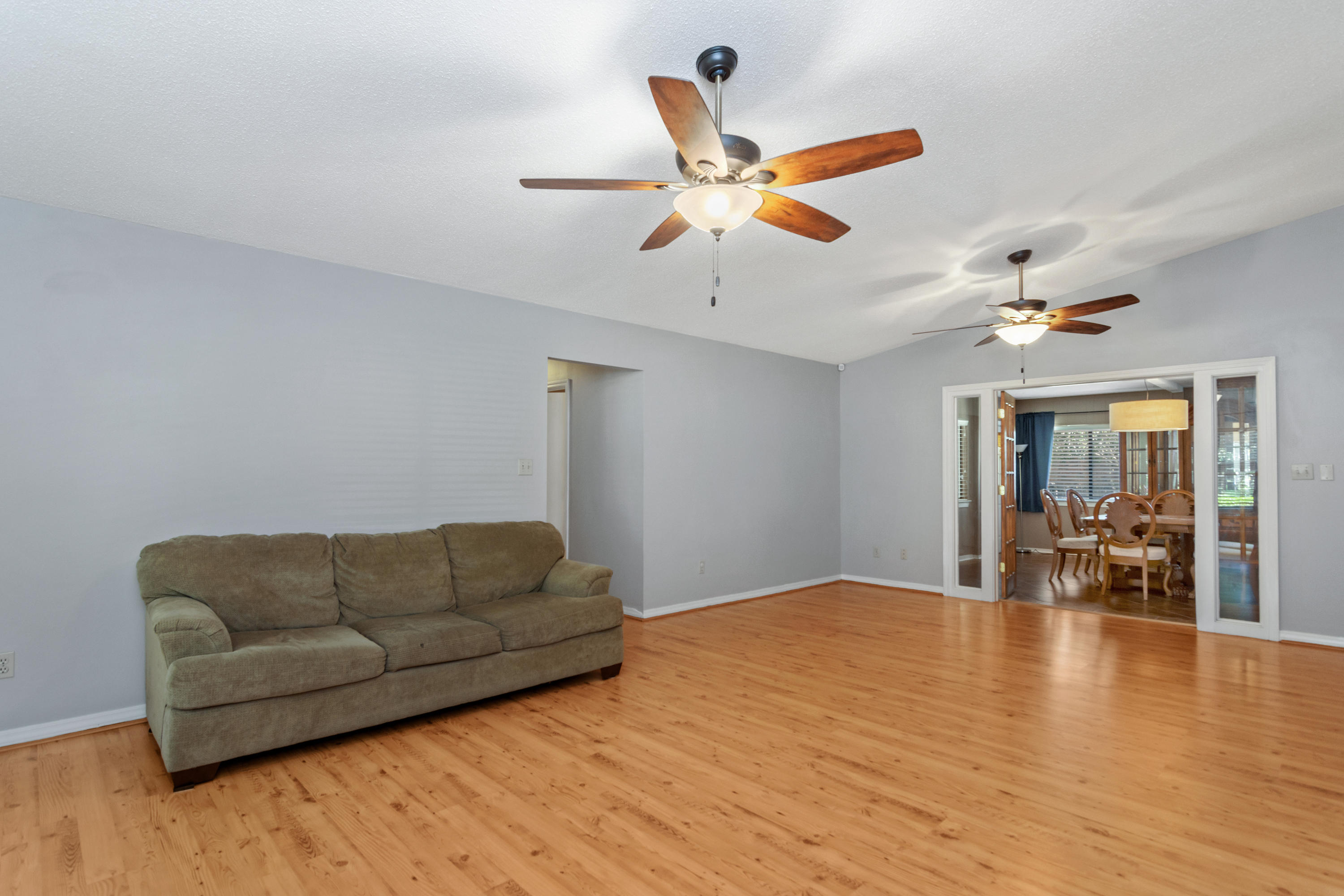 PINEWOOD ESTATES 2 - Residential