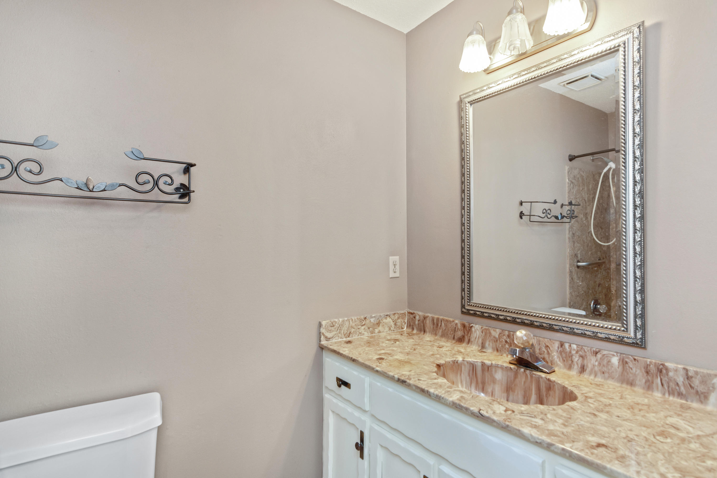 PINEWOOD ESTATES 2 - Residential