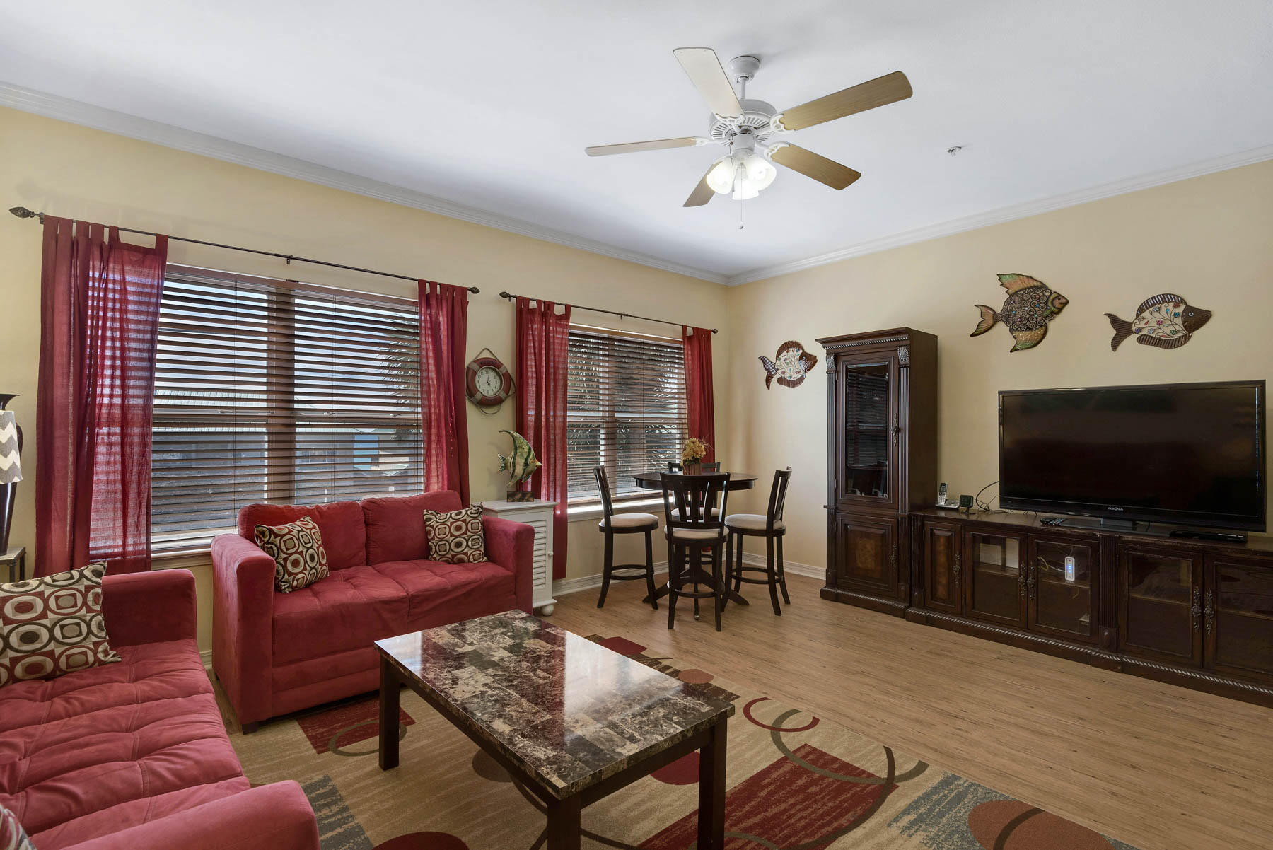 Royal Seaesta - Residential