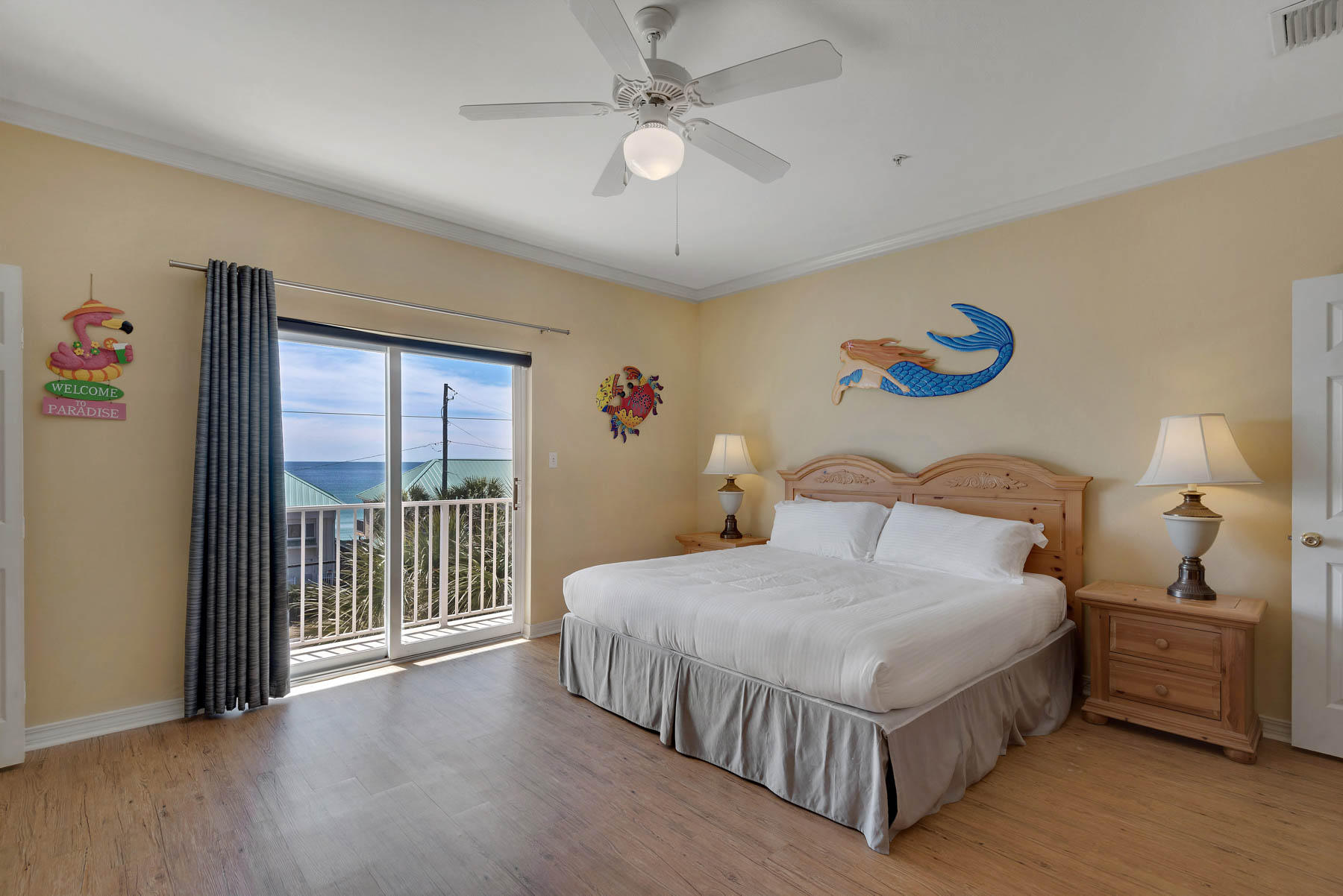 Royal Seaesta - Residential