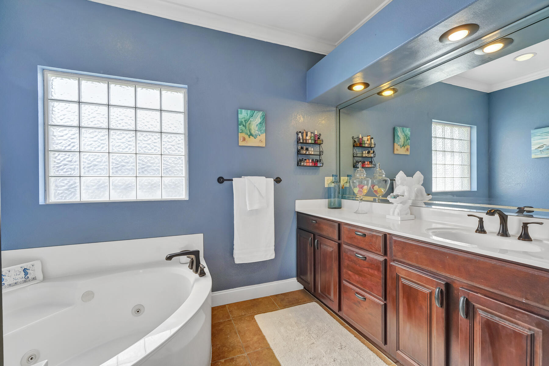 SHADOW OAK S/D - Residential