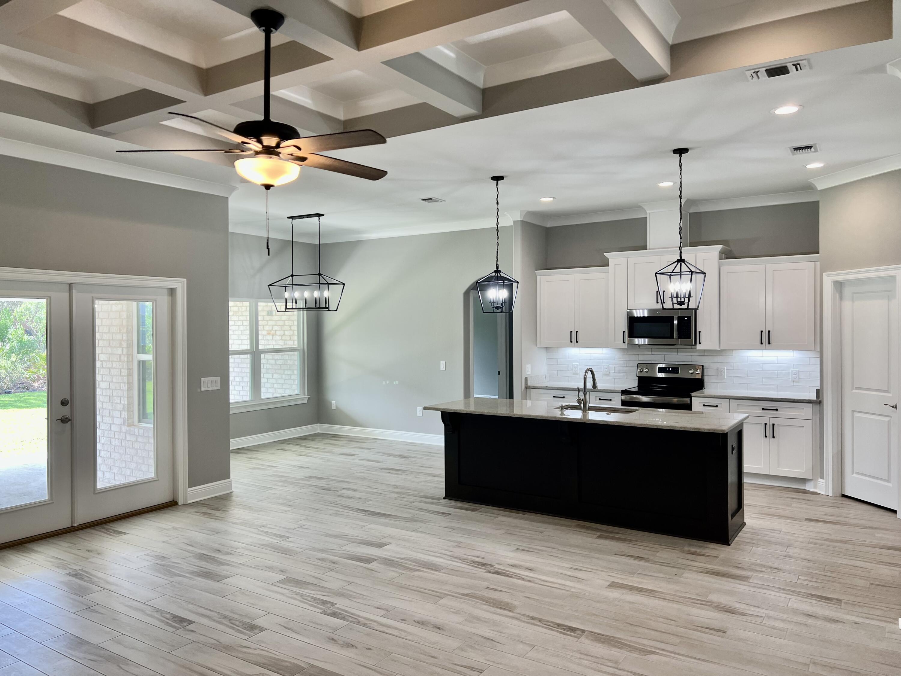 HOLLEY BY THE SEA - Residential