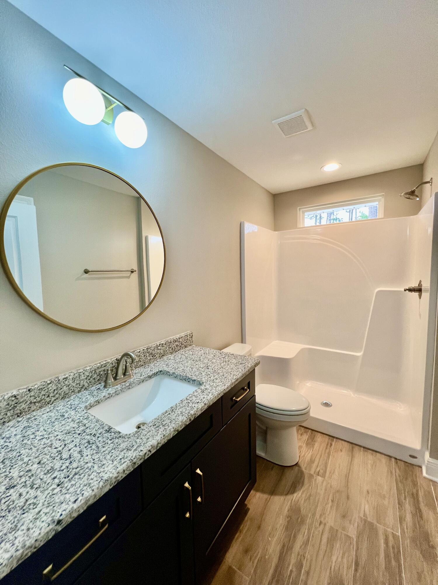 HOLLEY BY THE SEA - Residential