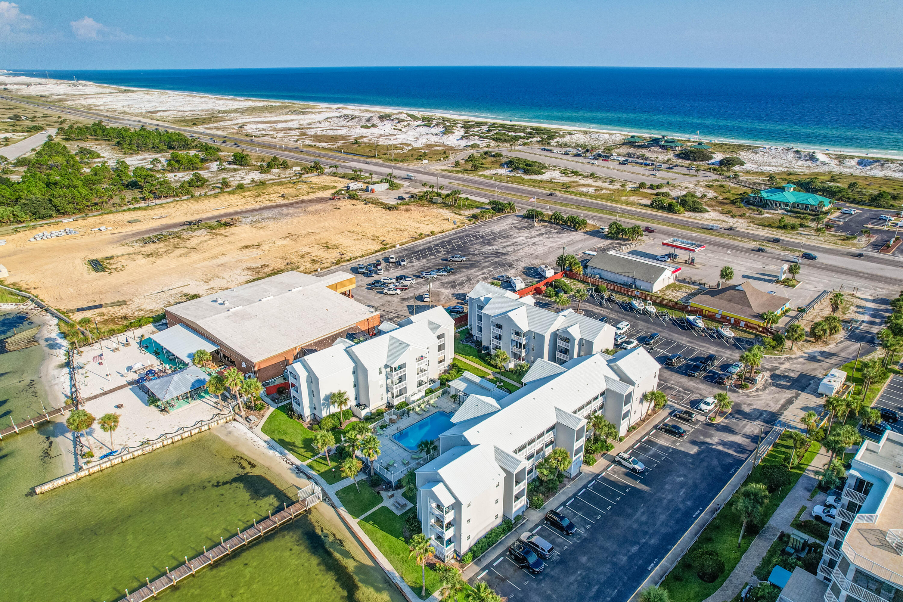 HERMITAGE CONDOMINIUM - Residential