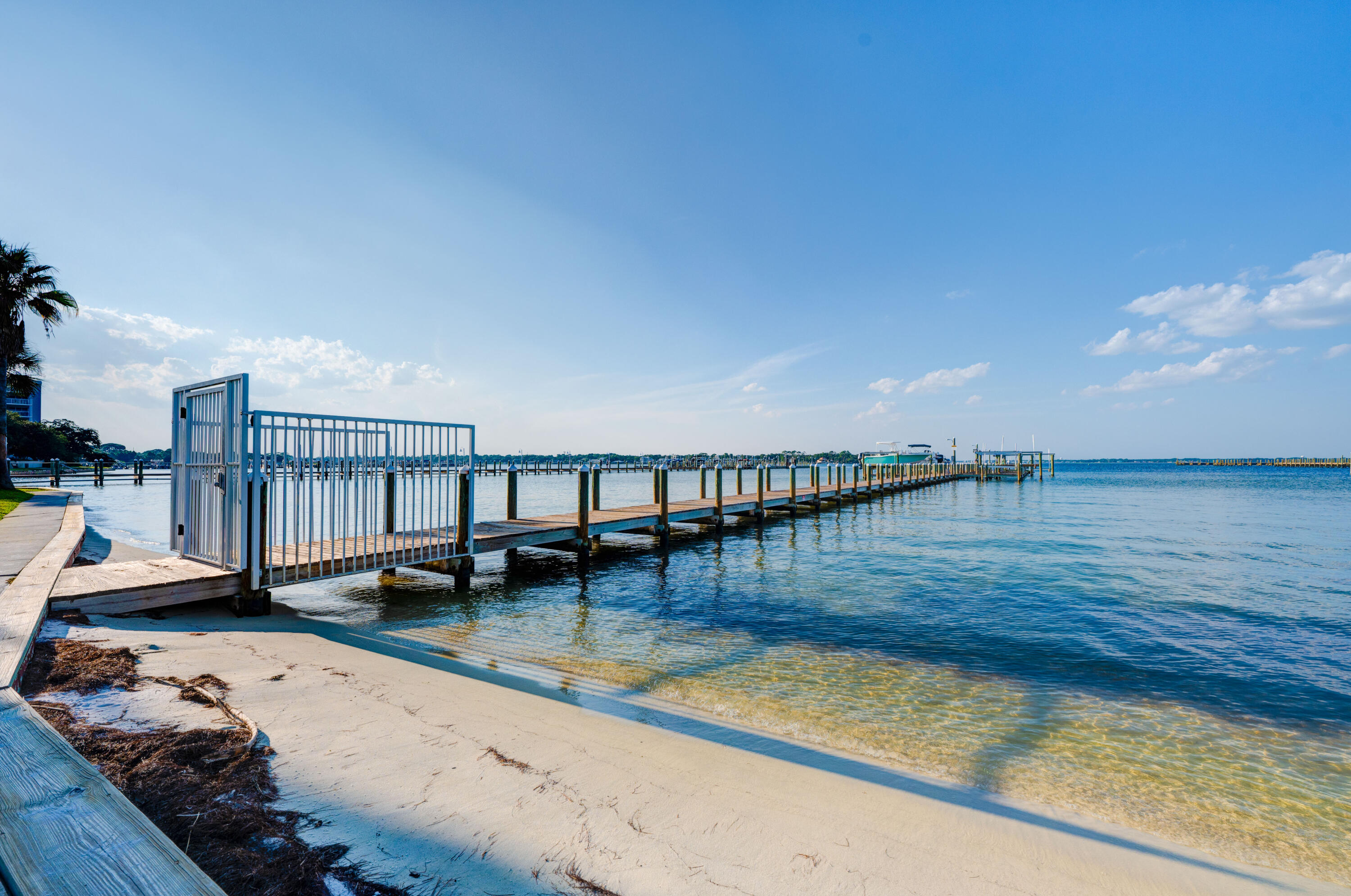 HERMITAGE CONDOMINIUM - Residential