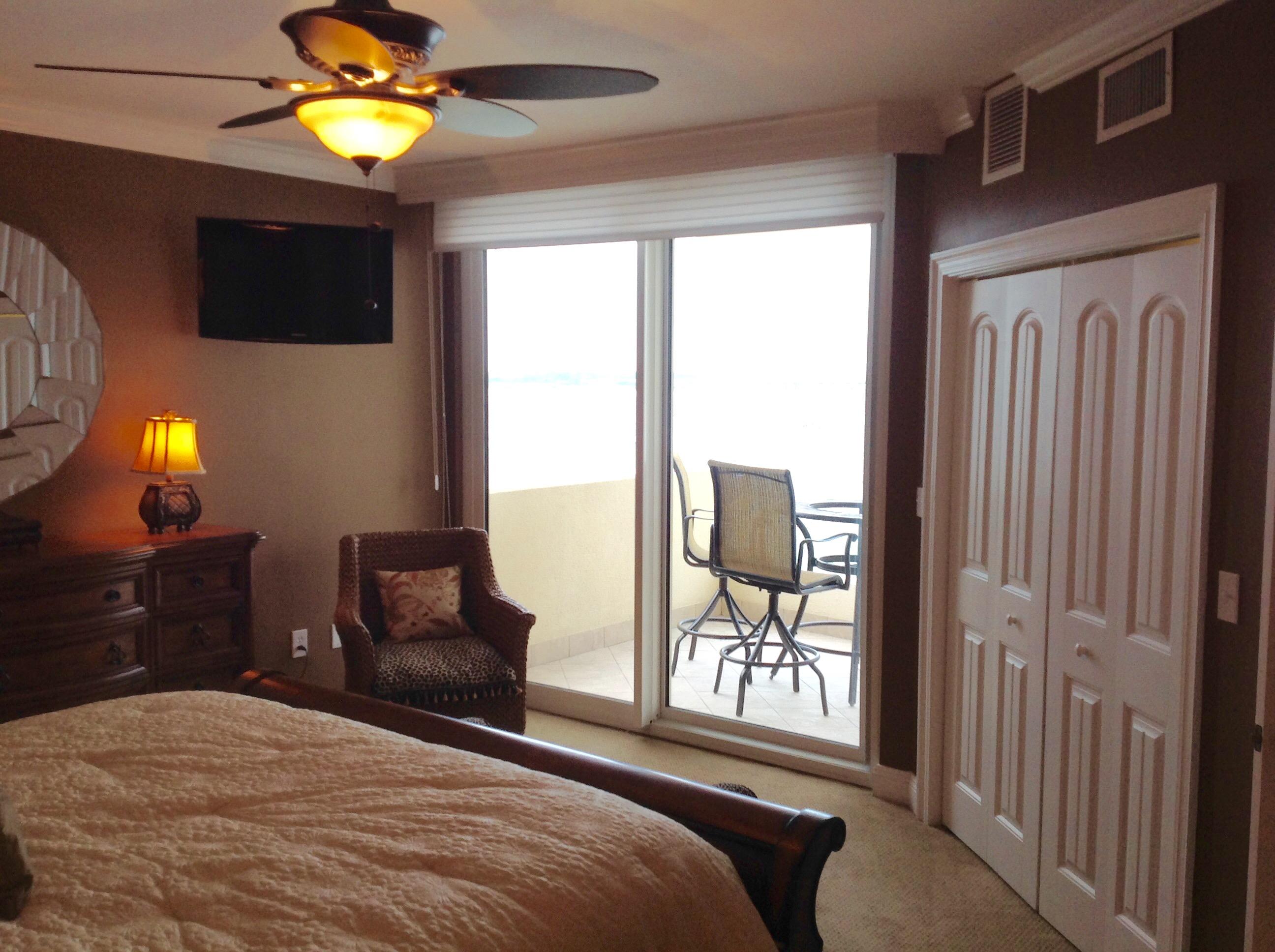 EAST PASS TOWERS CONDO PH 2 - Residential