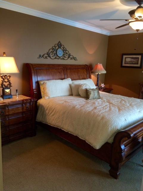 EAST PASS TOWERS CONDO PH 2 - Residential