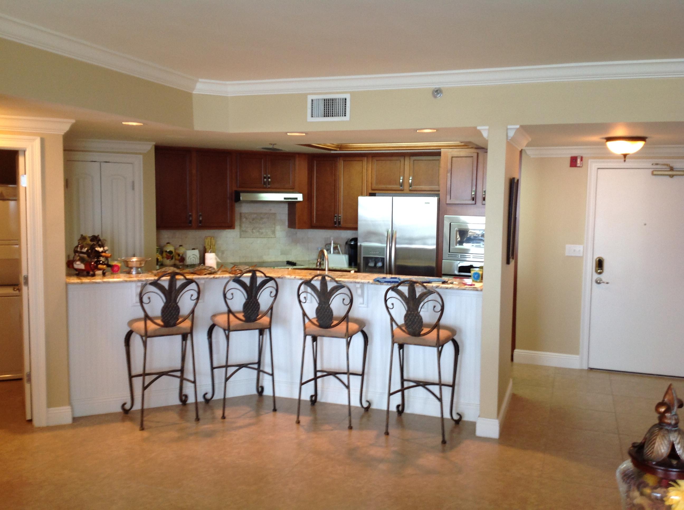 EAST PASS TOWERS CONDO PH 2 - Residential