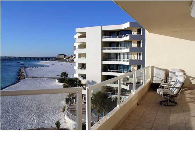 EAST PASS TOWERS CONDO PH 2 - Residential