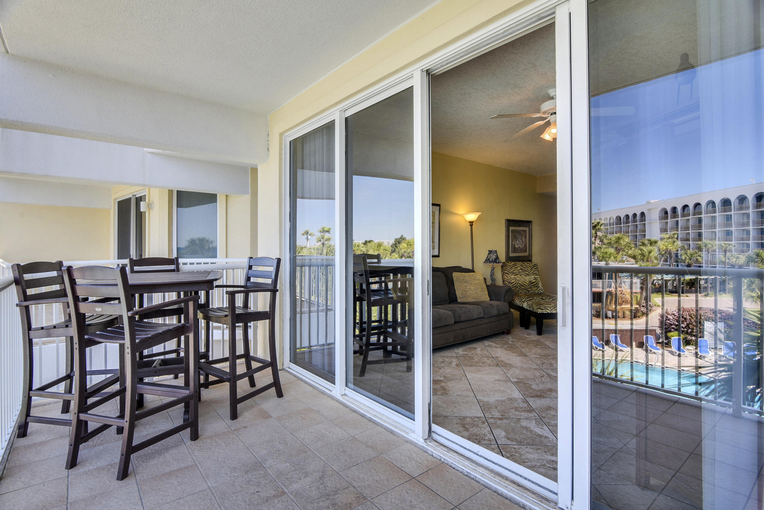 DESTIN WEST BEACH & BAY RESORT-GULFSIDE - Residential