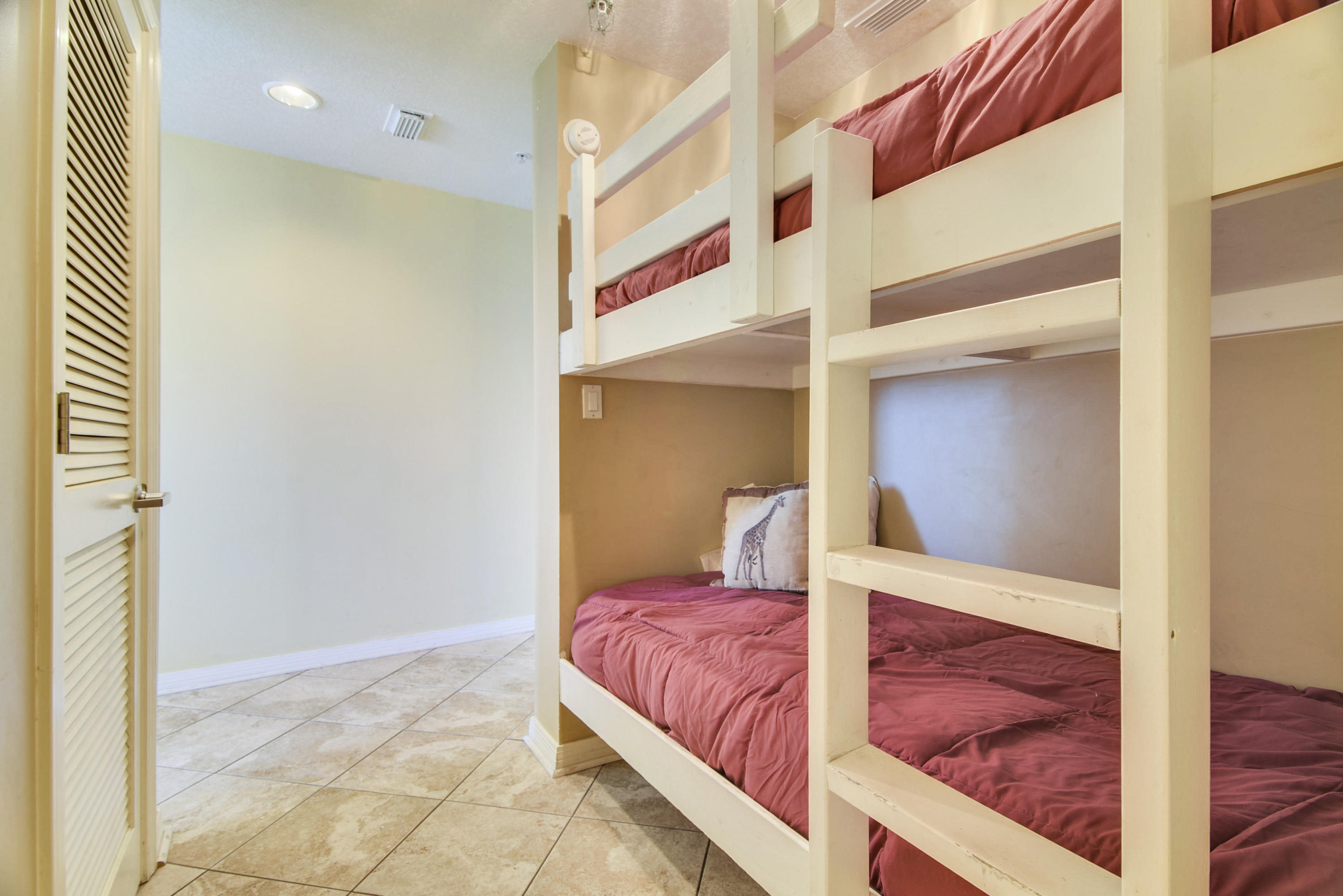 DESTIN WEST BEACH & BAY RESORT-GULFSIDE - Residential