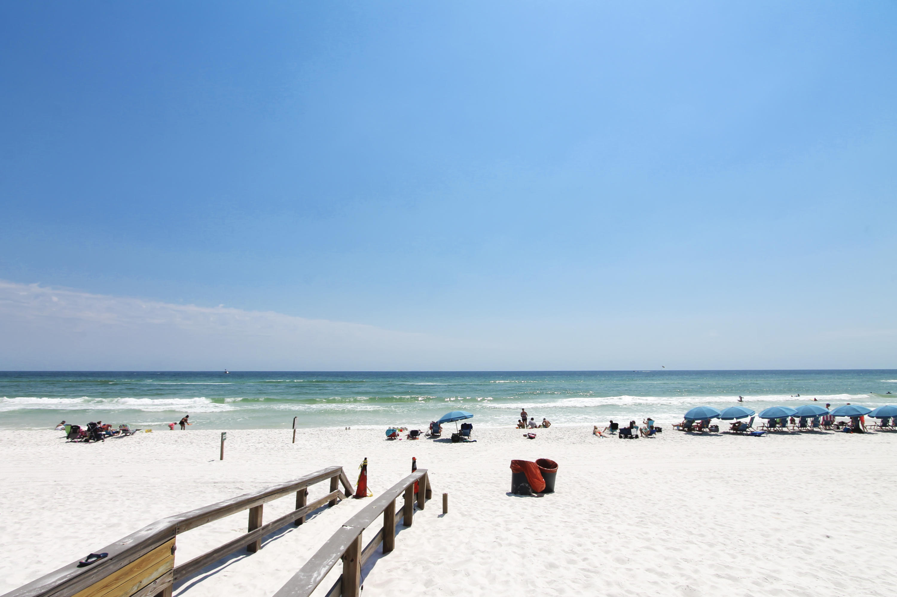 DESTIN WEST BEACH & BAY RESORT-GULFSIDE - Residential