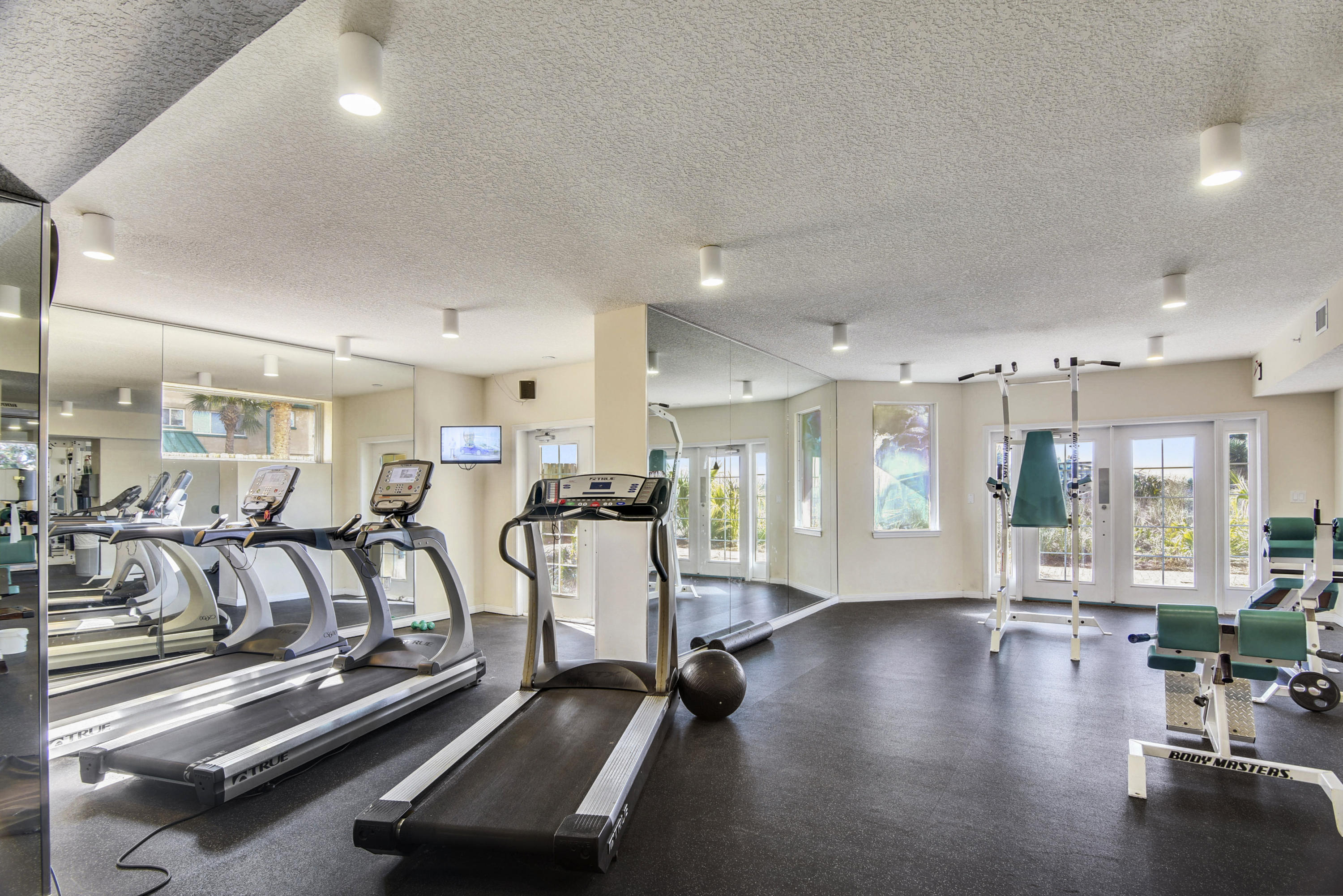 DESTIN WEST BEACH & BAY RESORT-GULFSIDE - Residential