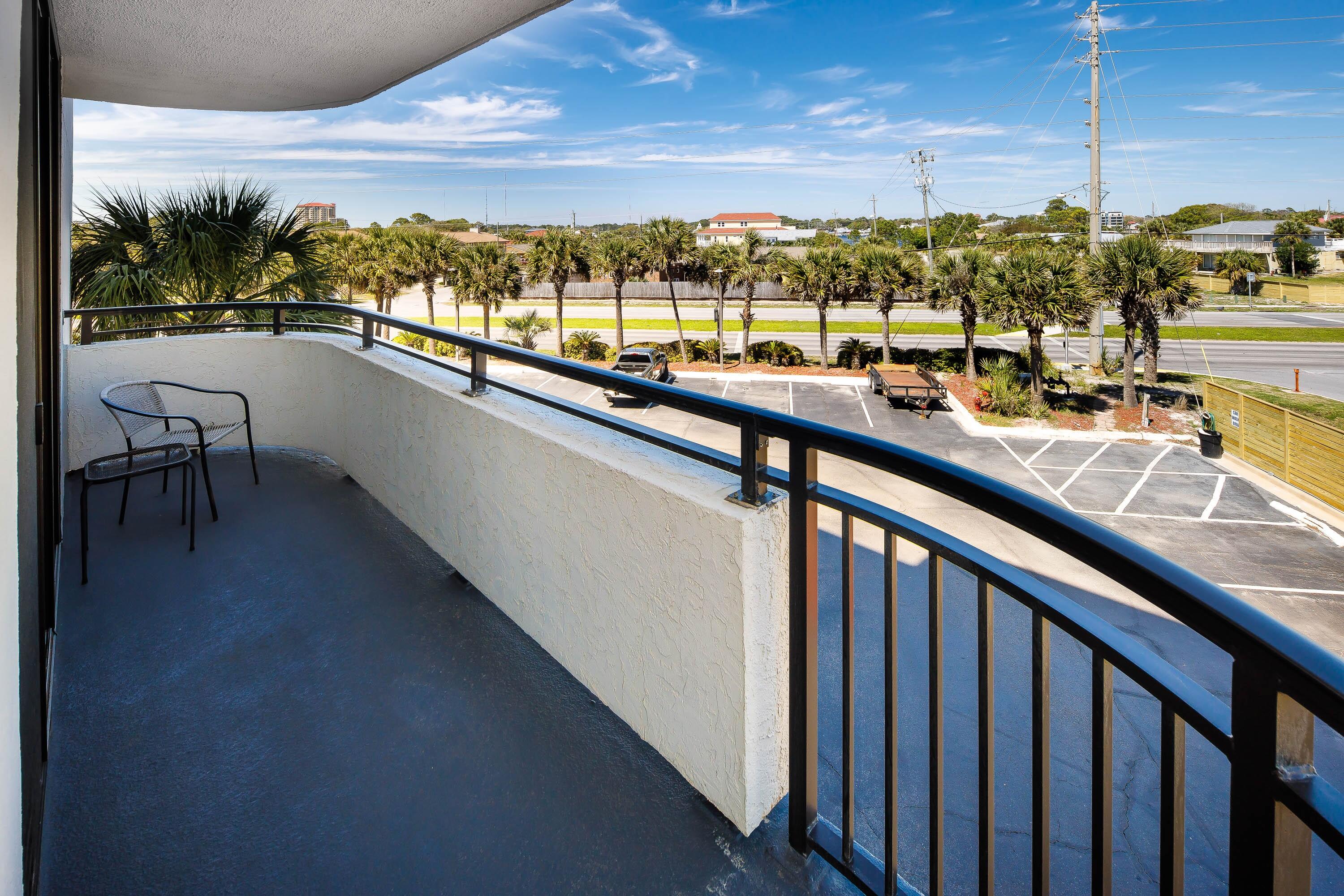 NAUTILUS CONDO - Residential