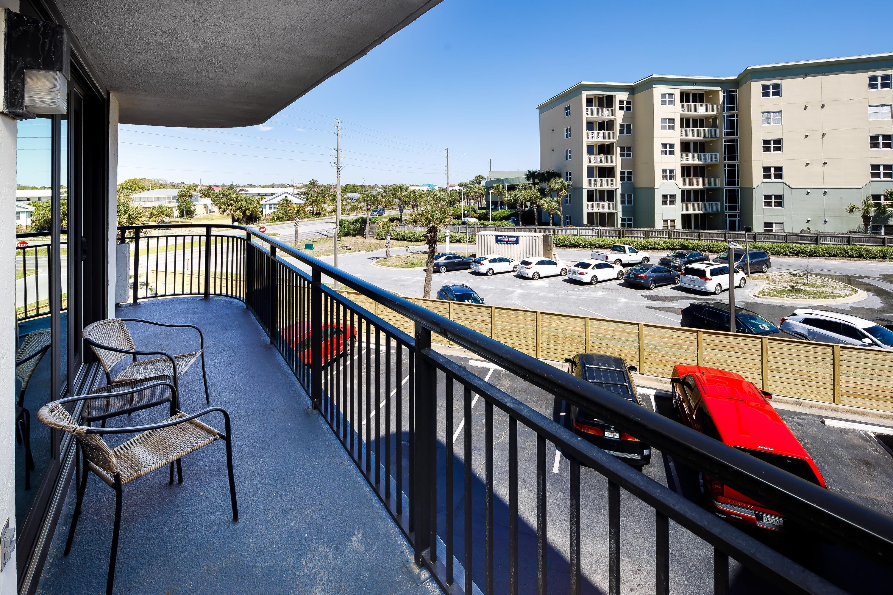 NAUTILUS CONDO - Residential