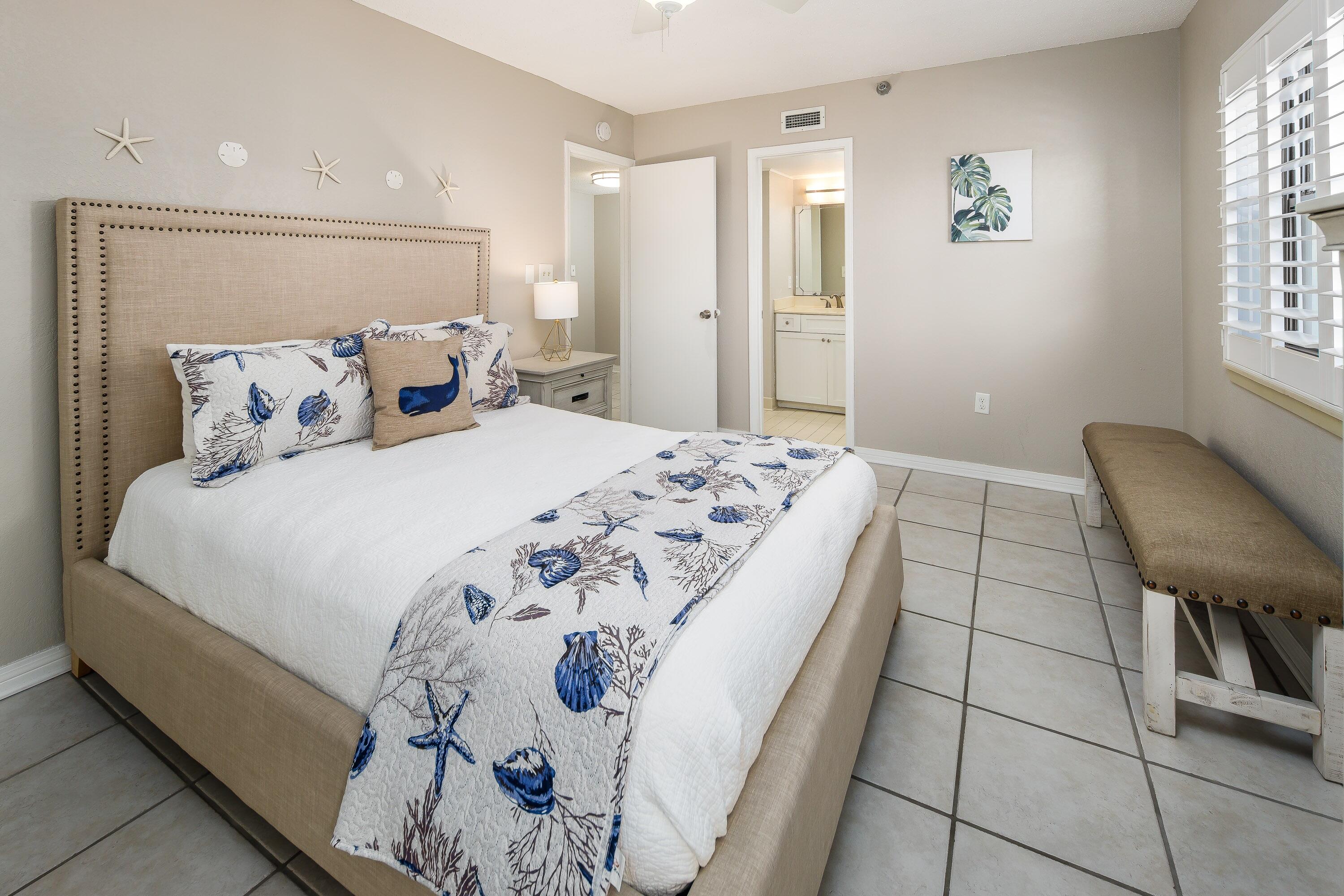 NAUTILUS CONDO - Residential
