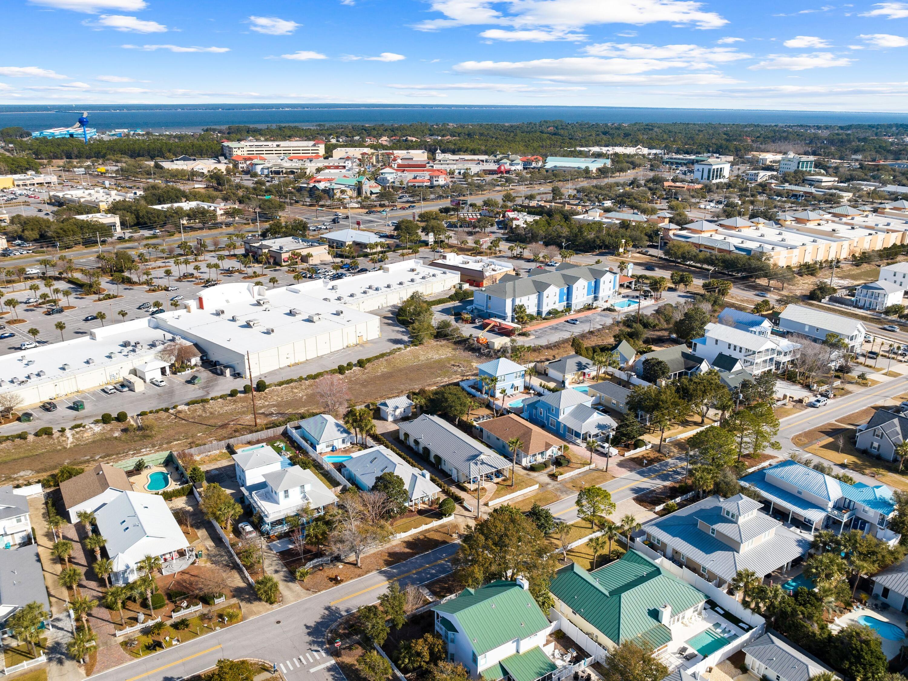 CRYSTAL BEACH - Residential