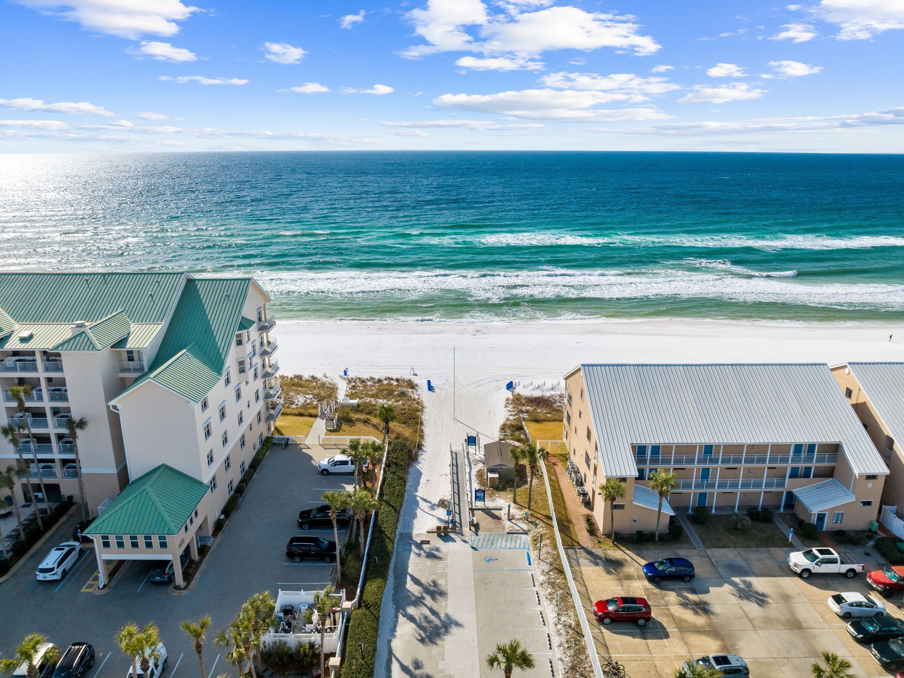 CRYSTAL BEACH - Residential