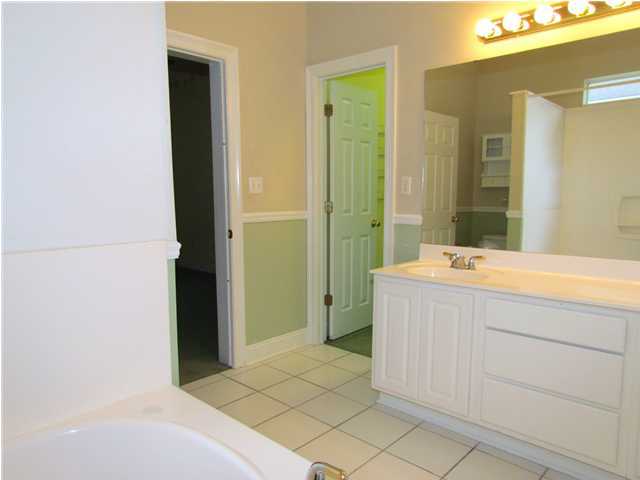 GLENWOOD CRT - Residential Lease