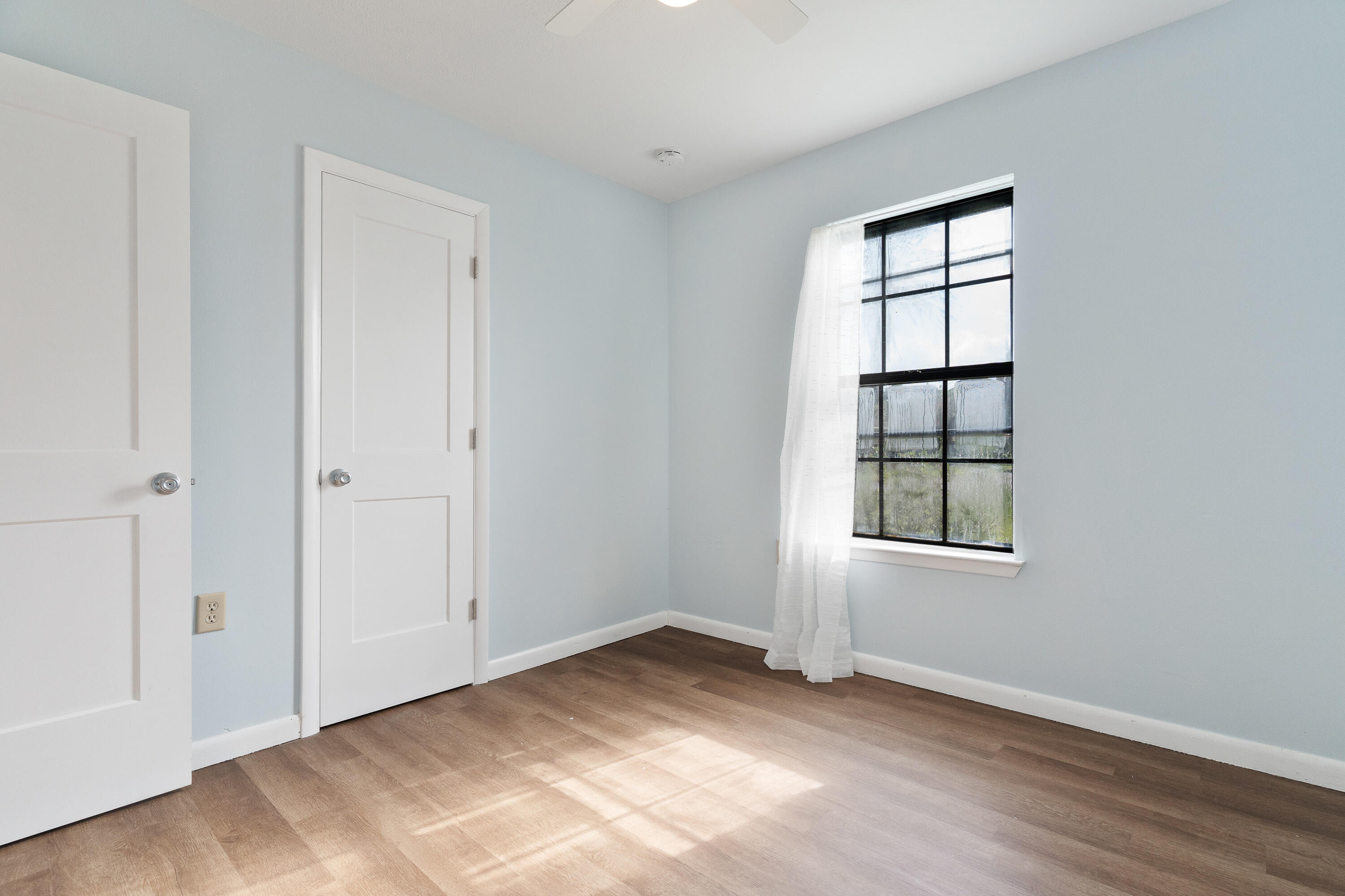 PINE MEADOWS - Residential