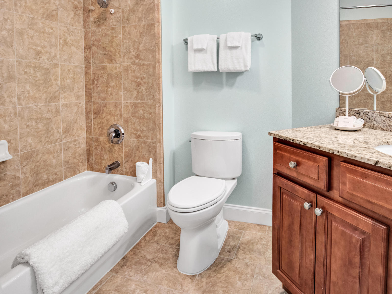 PRESIDIO YACHT CLUB - Residential