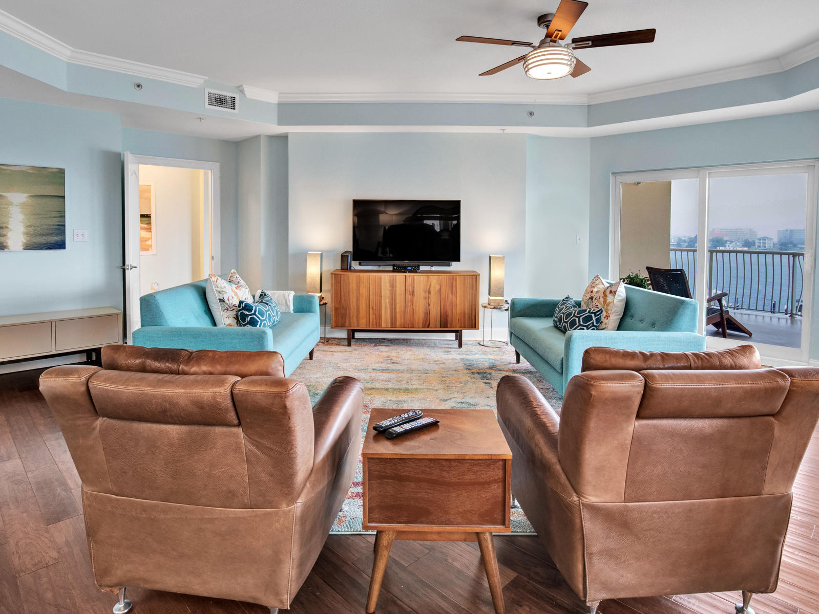 PRESIDIO YACHT CLUB - Residential