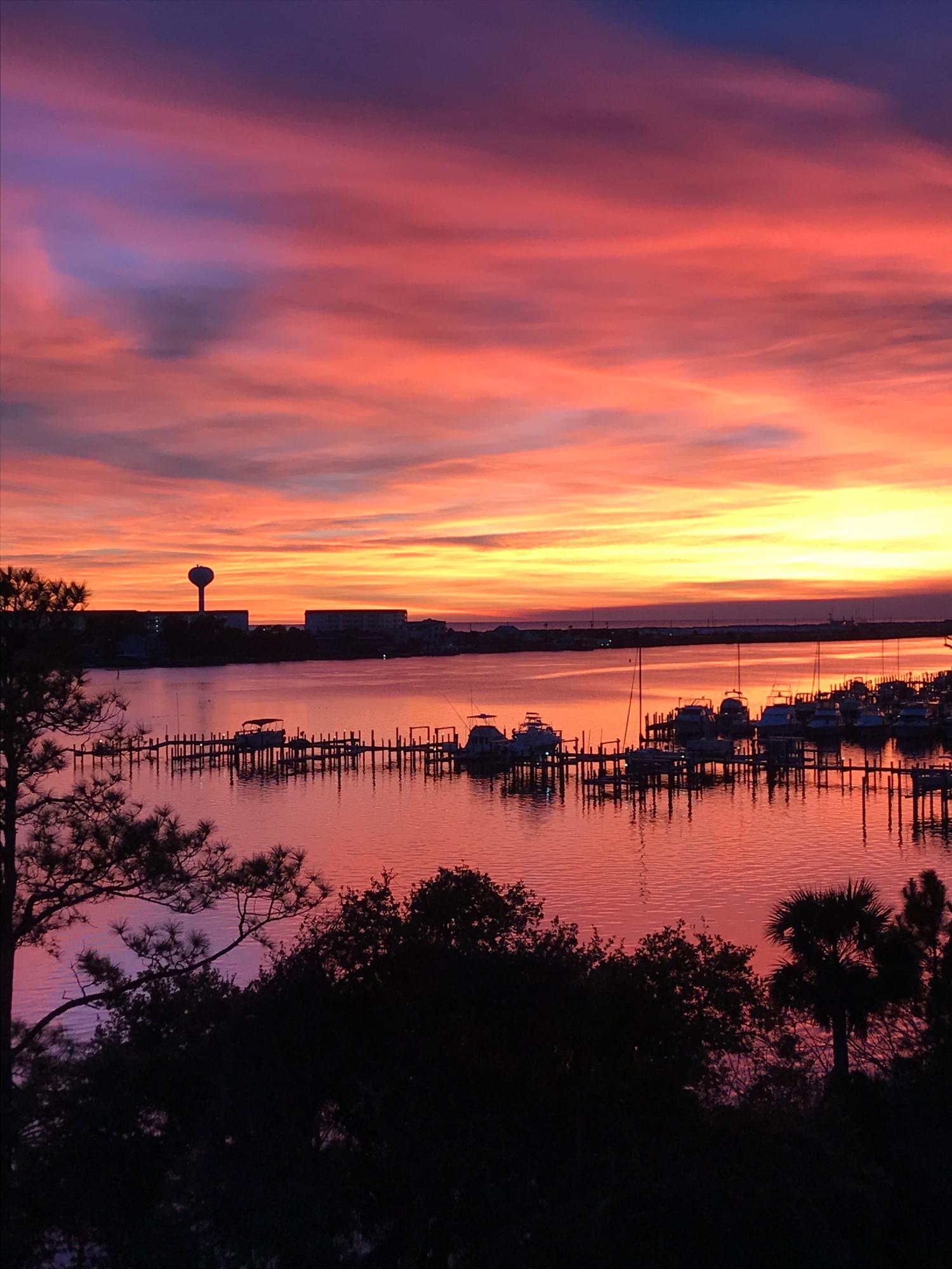 PRESIDIO YACHT CLUB - Residential