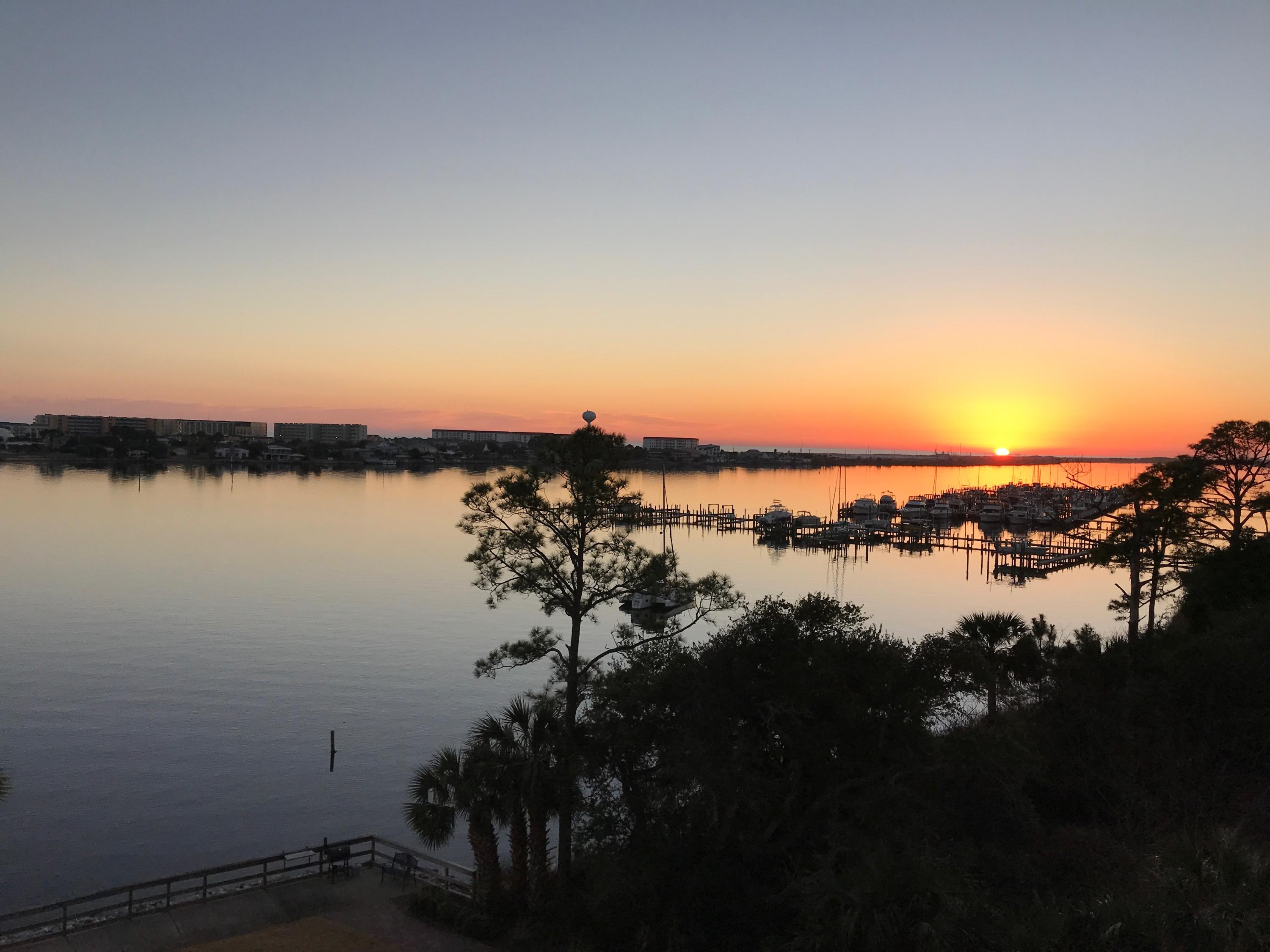 PRESIDIO YACHT CLUB - Residential
