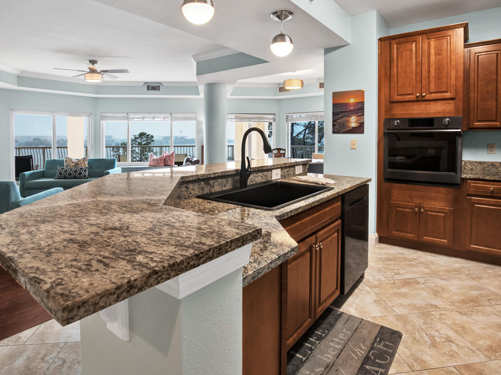 PRESIDIO YACHT CLUB - Residential