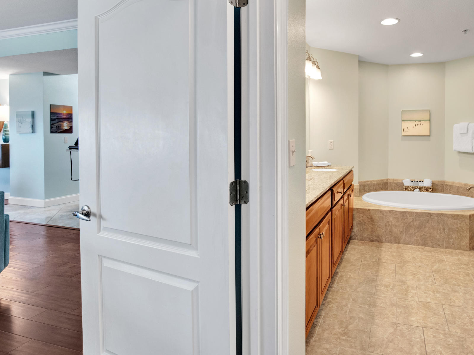 PRESIDIO YACHT CLUB - Residential