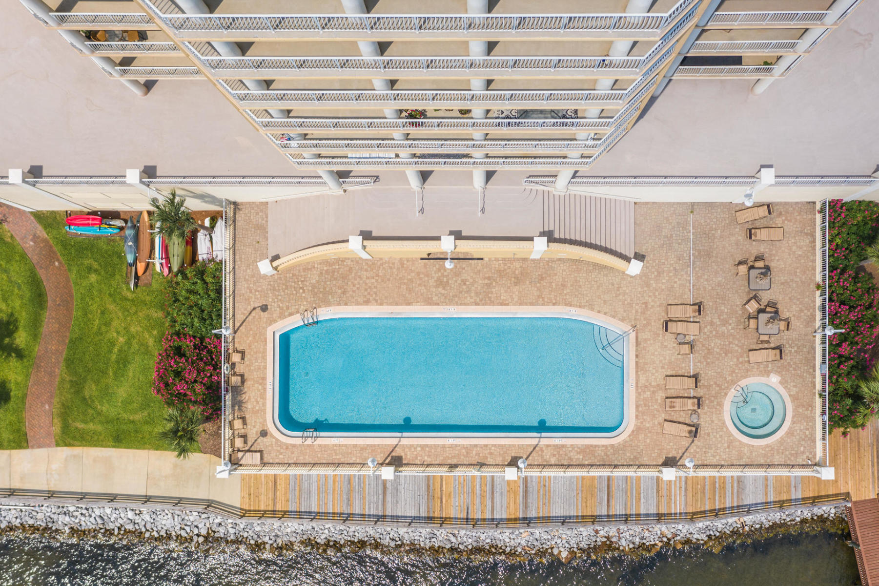 PRESIDIO YACHT CLUB - Residential