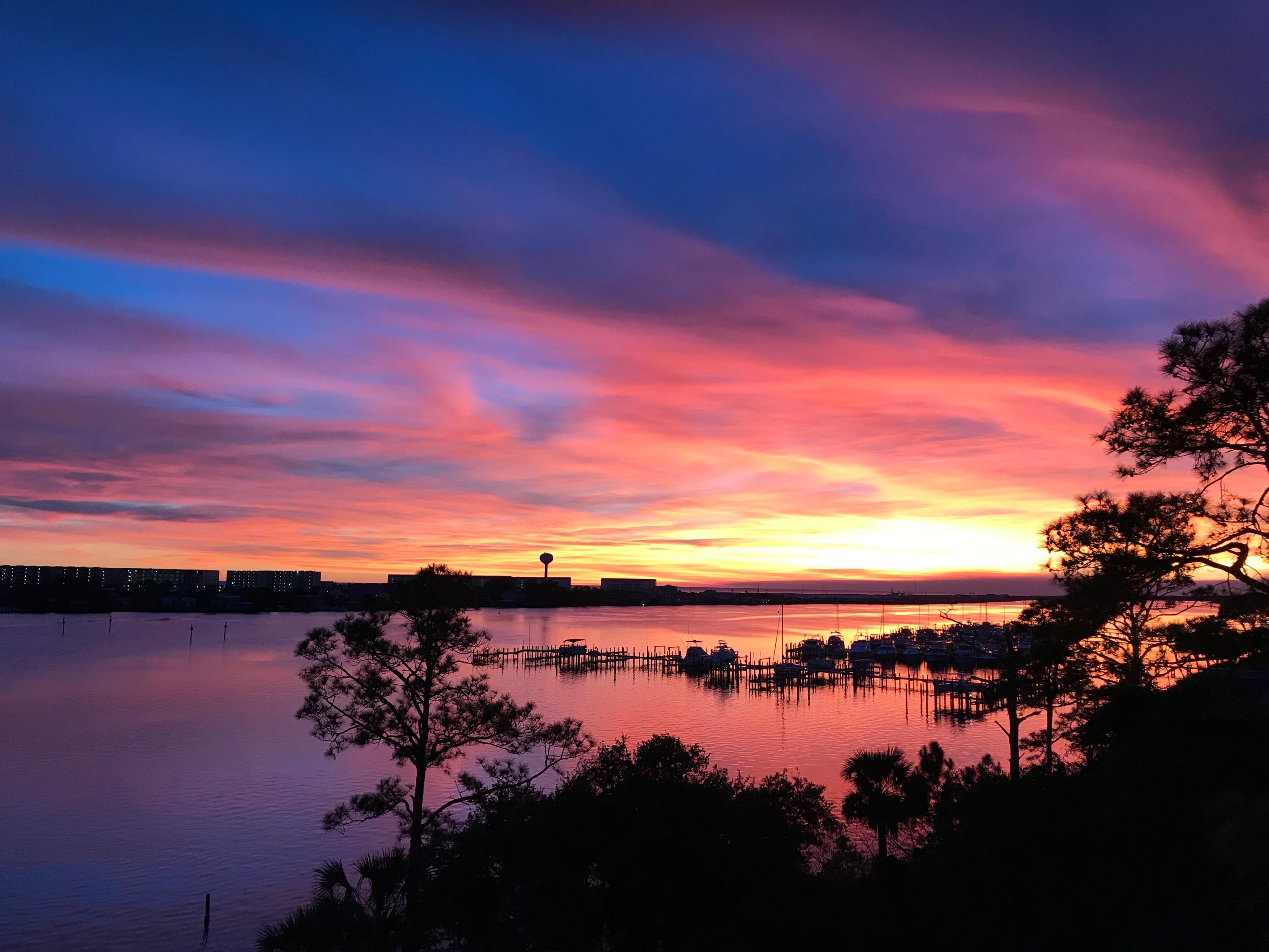 PRESIDIO YACHT CLUB - Residential