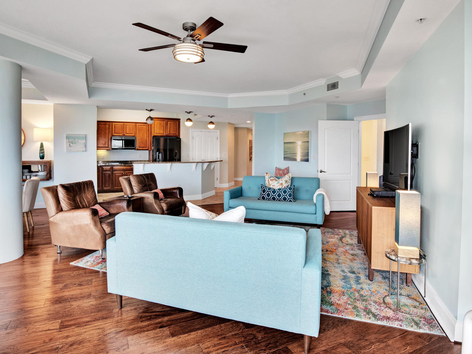 PRESIDIO YACHT CLUB - Residential