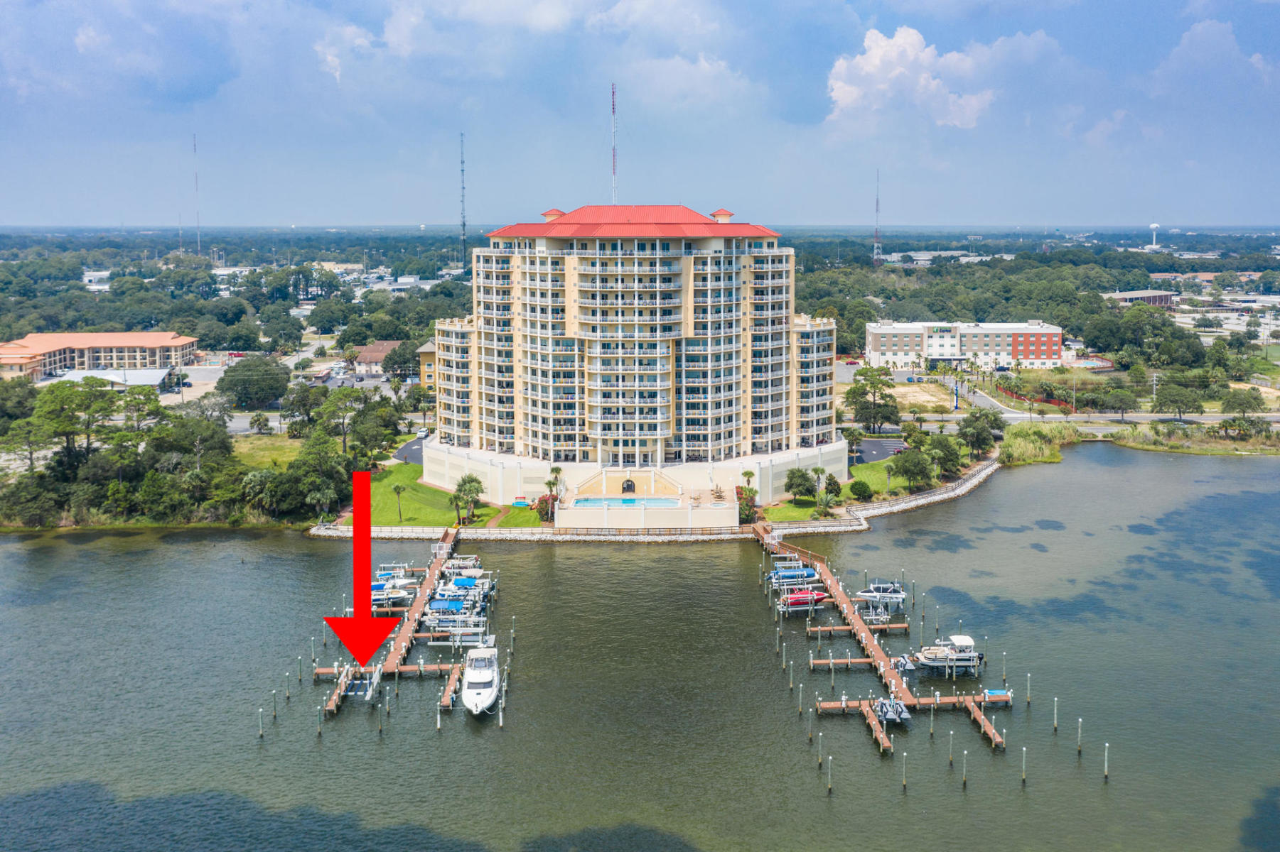 PRESIDIO YACHT CLUB - Residential