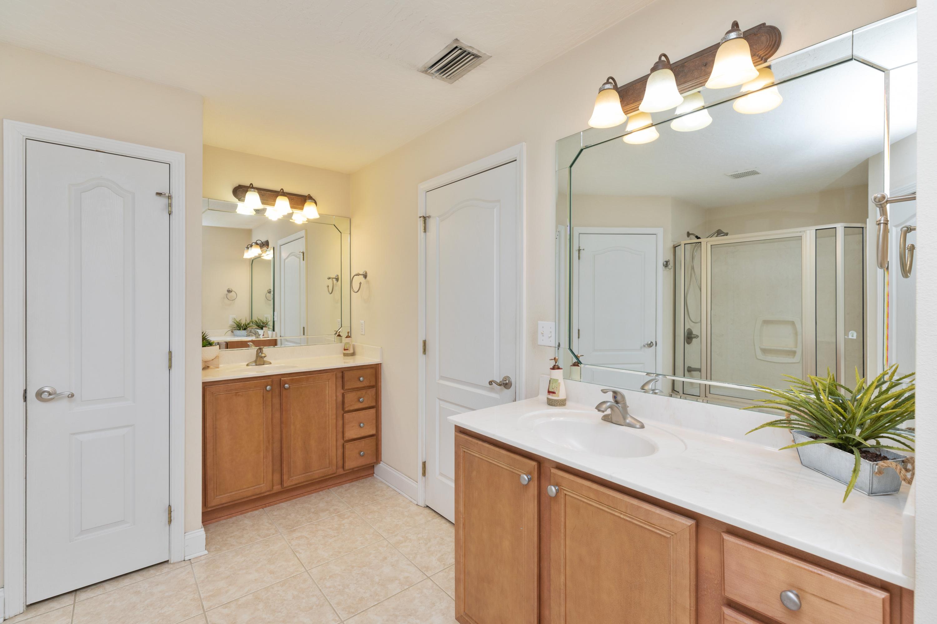 TRAILWOOD ESTATES - Residential