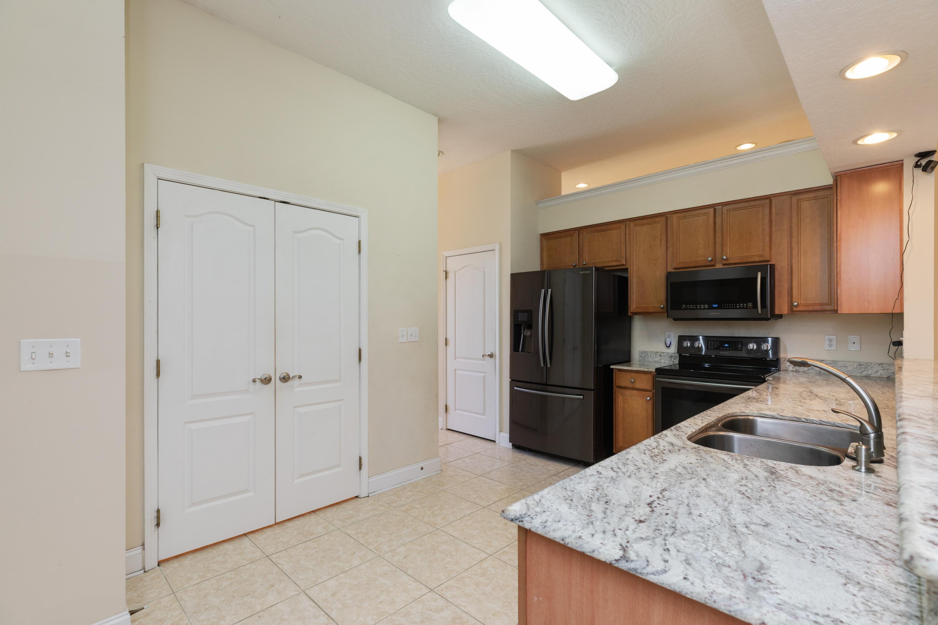 TRAILWOOD ESTATES - Residential