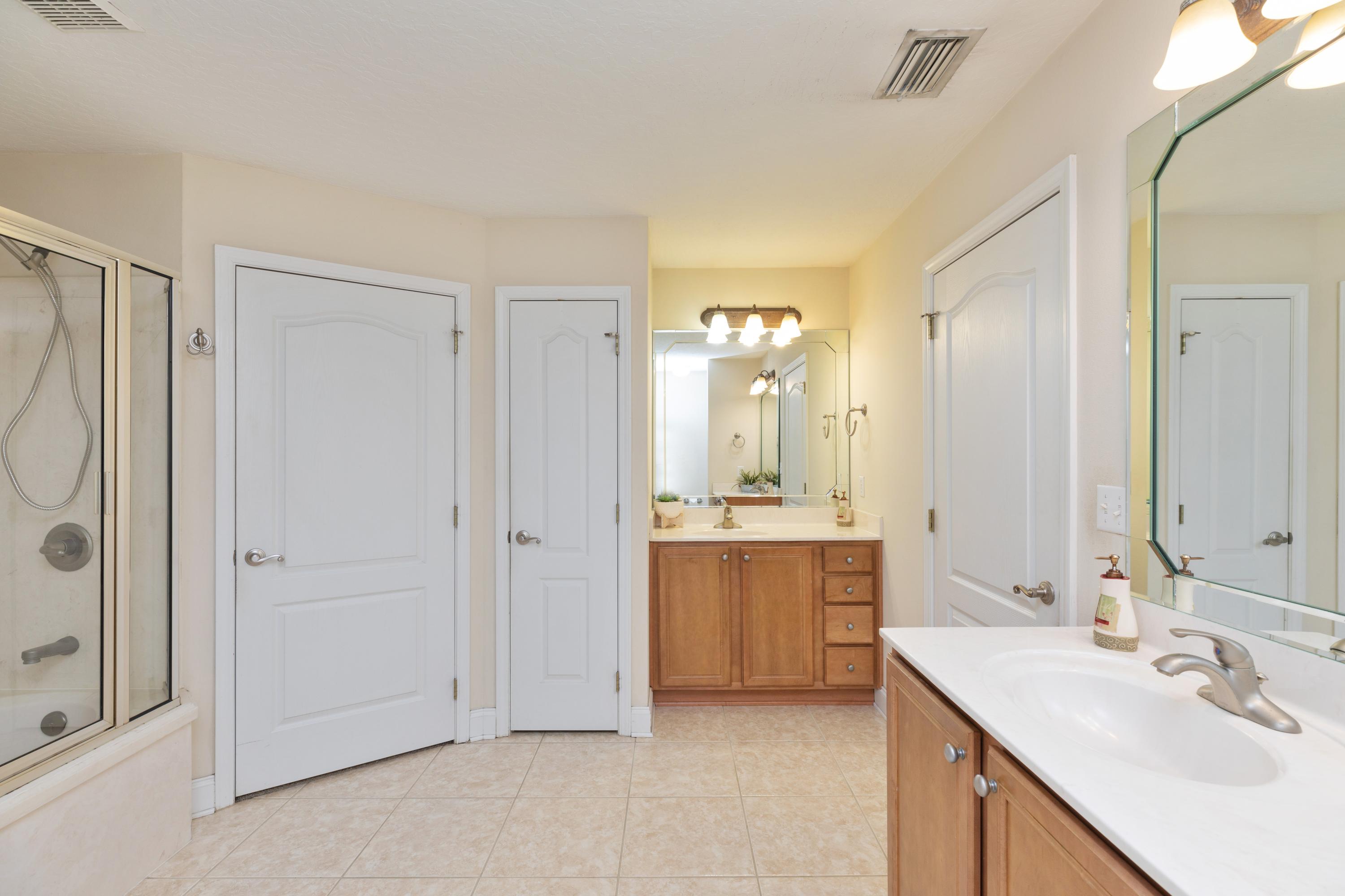 TRAILWOOD ESTATES - Residential