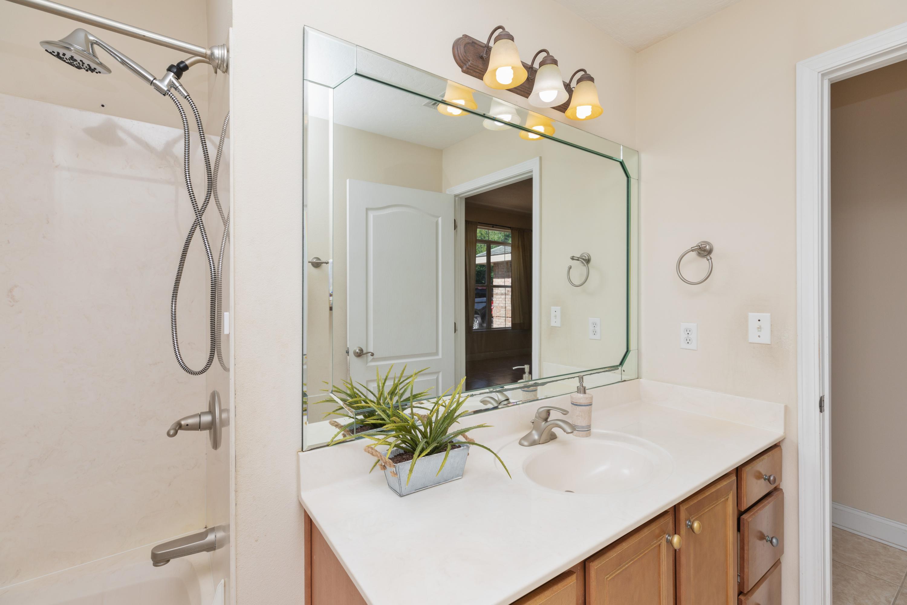 TRAILWOOD ESTATES - Residential