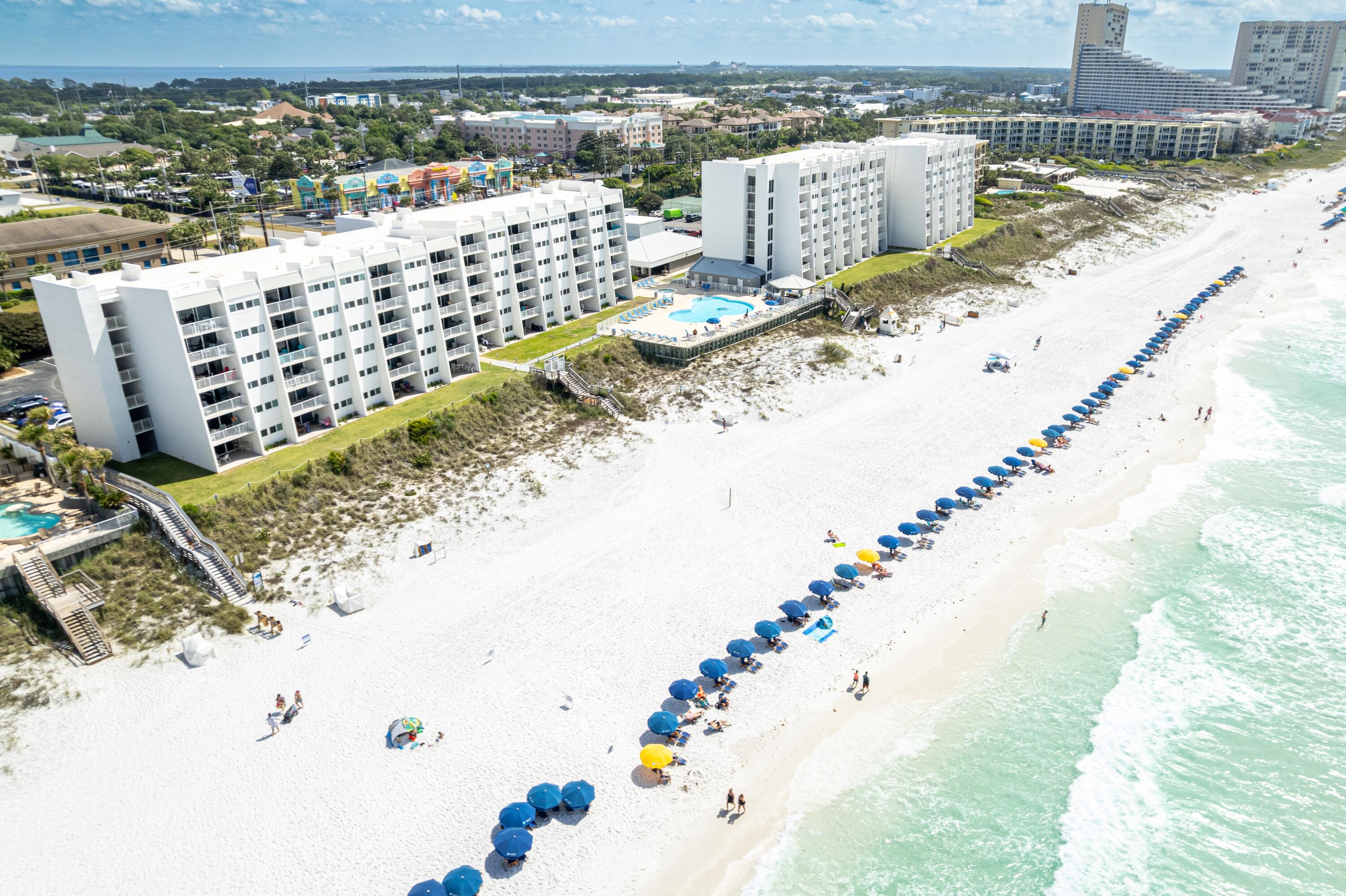 BEACH HOUSE CONDO PH 2 - Residential