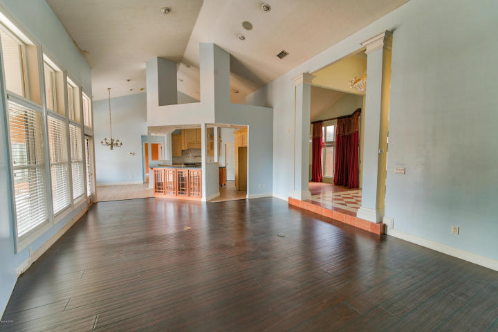 Mowat Highlands Ph IX - Residential