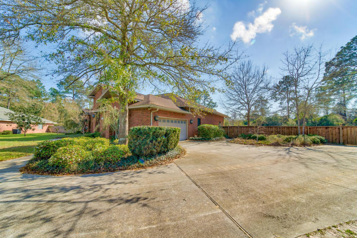 Mowat Highlands Ph IX - Residential