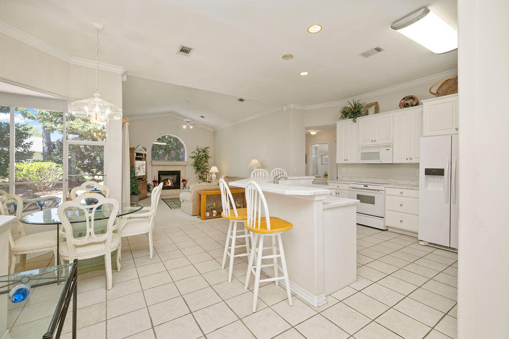 EMERALD BAY PH 1-B - Residential