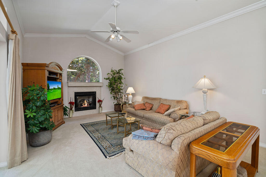 EMERALD BAY PH 1-B - Residential
