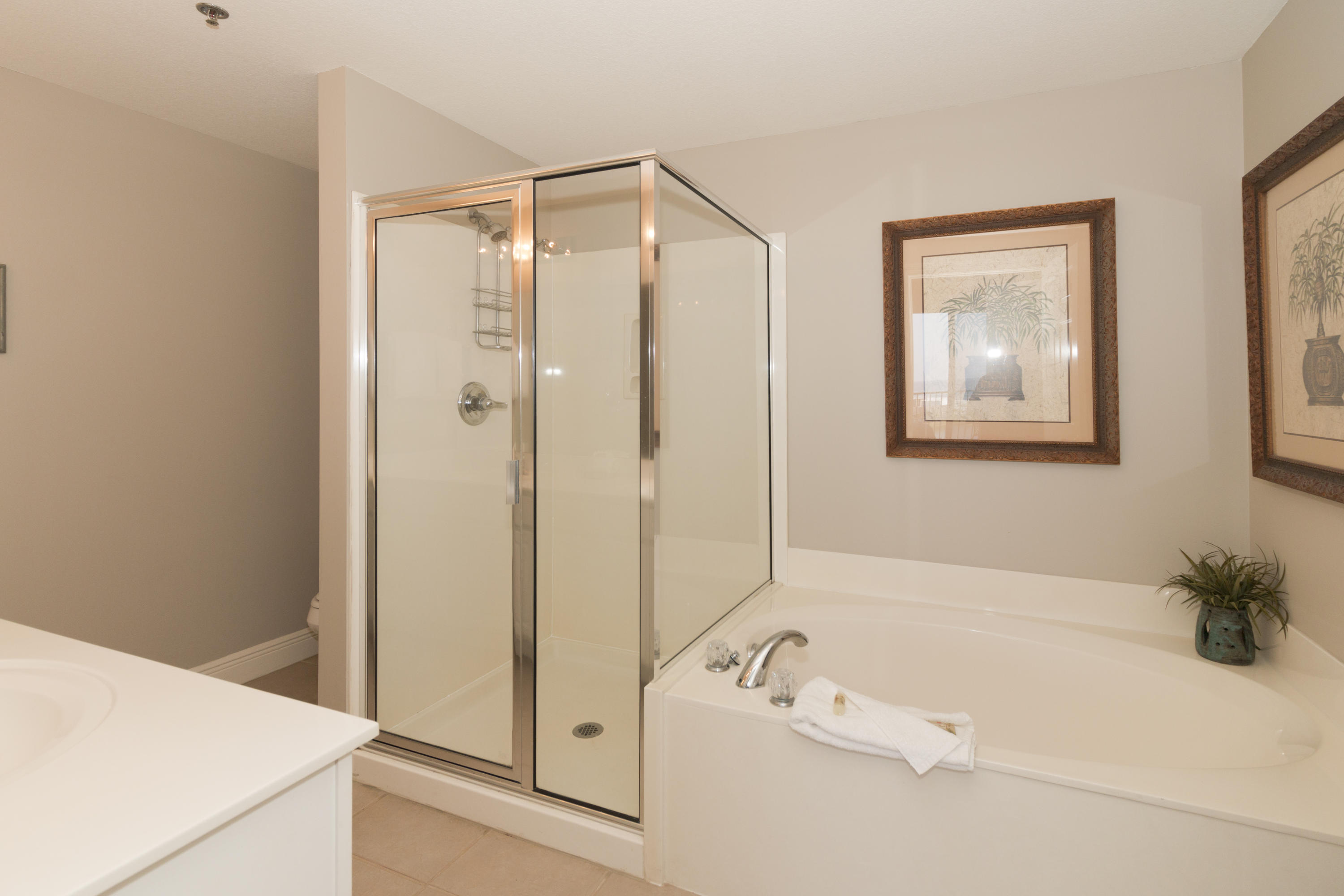 ARIEL DUNES II - Residential